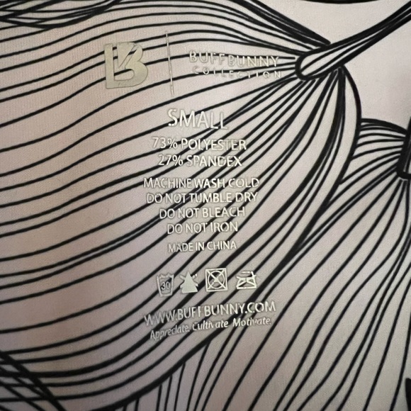 BuffBunny Limitless Legging - Picture 6 of 6